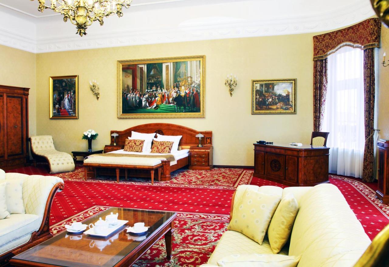 Palac Zelechow Spa & Wellness Dış mekan fotoğraf