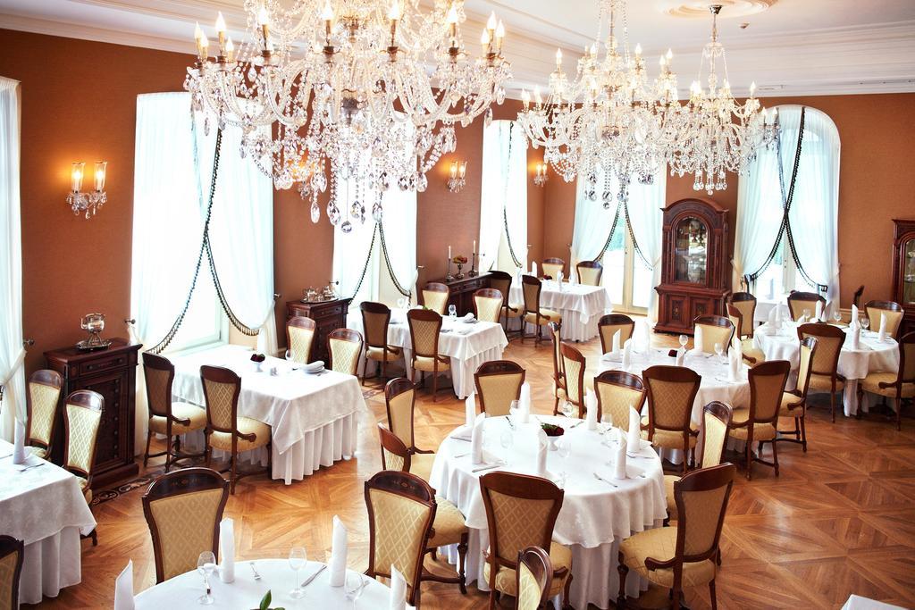 Palac Zelechow Spa & Wellness Dış mekan fotoğraf