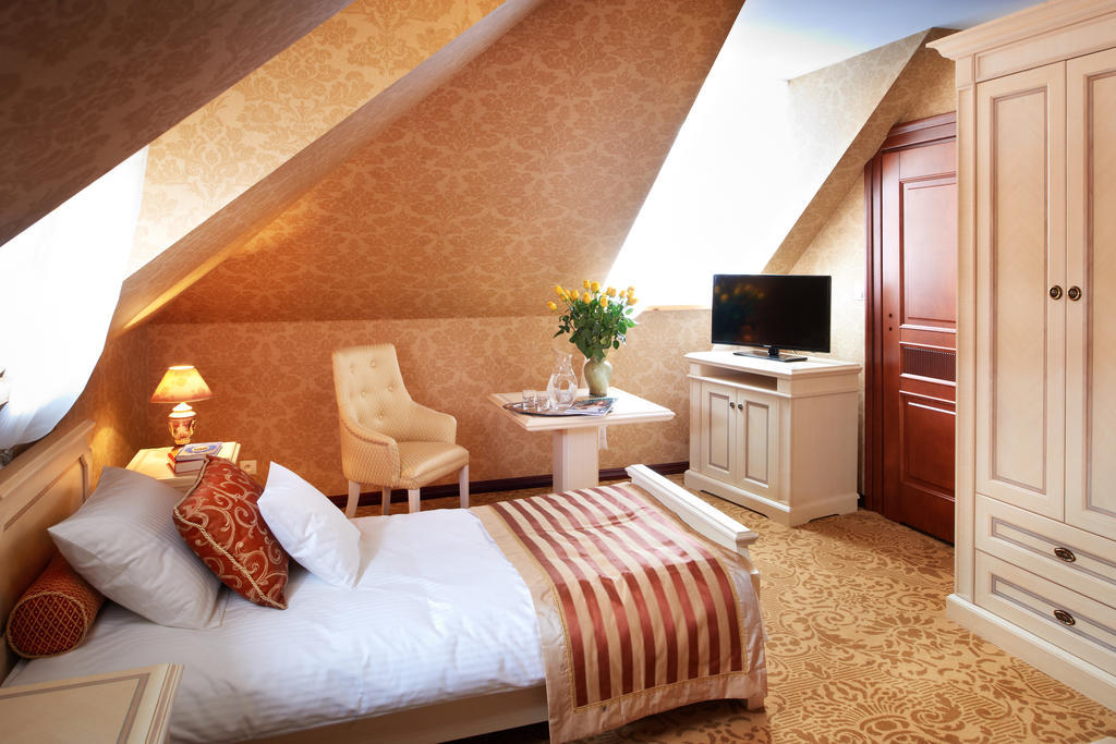Palac Zelechow Spa & Wellness Dış mekan fotoğraf